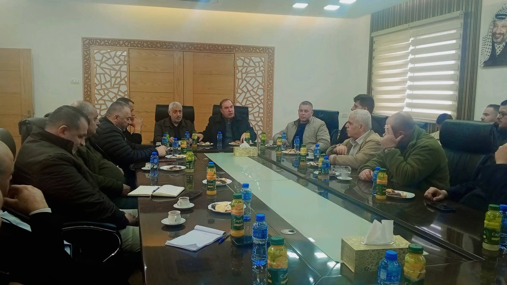 جانب من لقاء محافظ طولكرم اللواء د. عبد الله كميل مع رئيس لجنة تسيير أعمال بلدية طولكرم