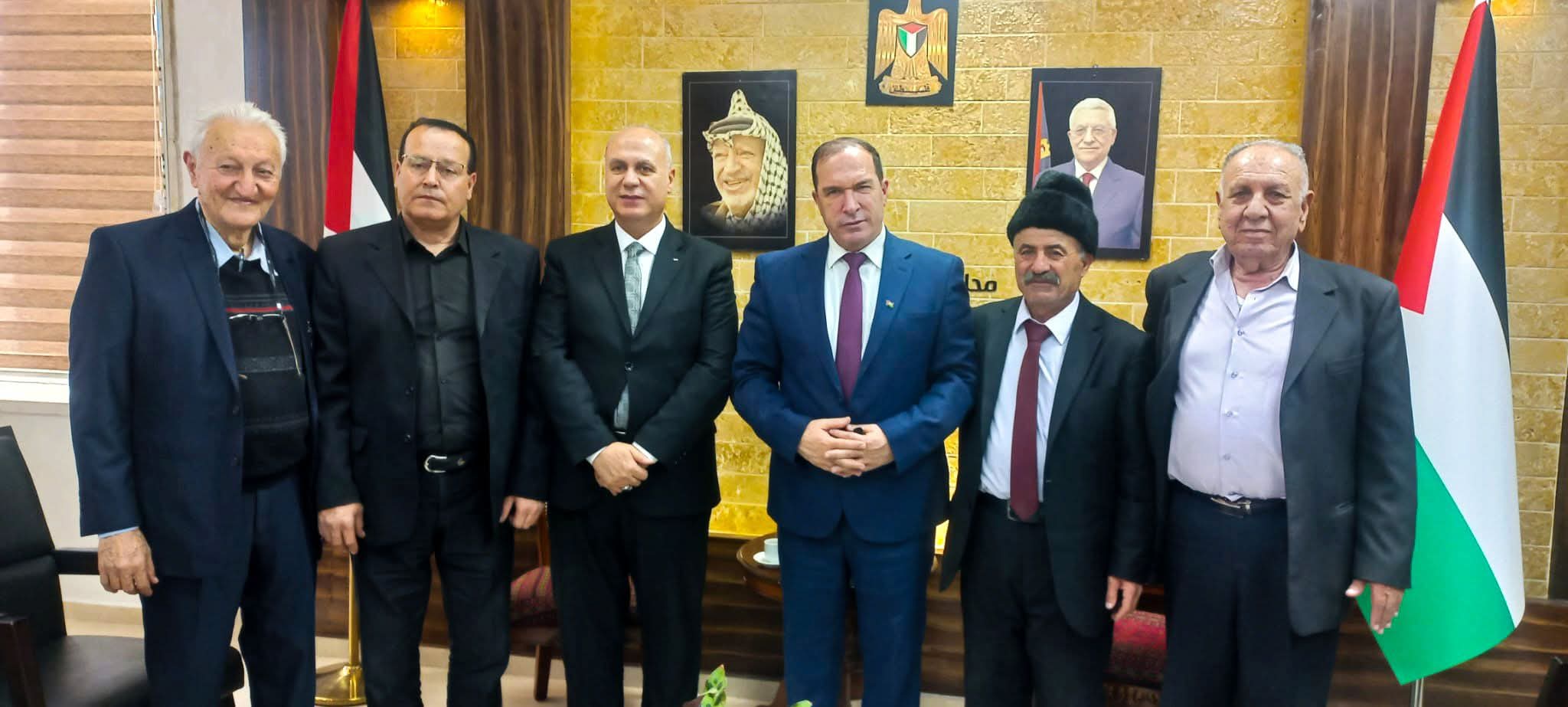 محافظ طولكرم اللواء د. عبد الله كميل يستقبل وزير الثقافة عماد  حمدان