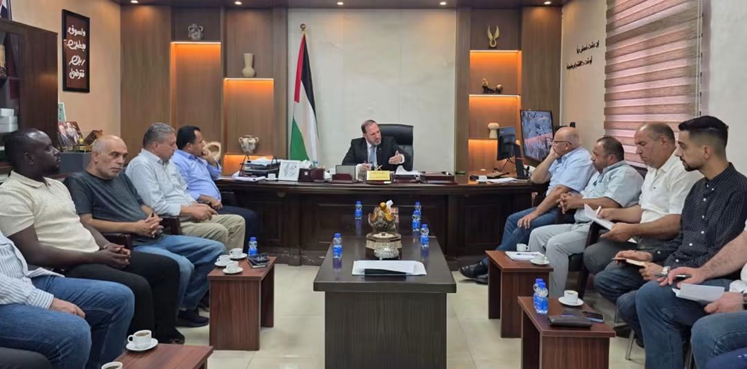 اللواء د. كميل يترأس اجتماع لجنة الرقابة و التدقيق على المساعدات